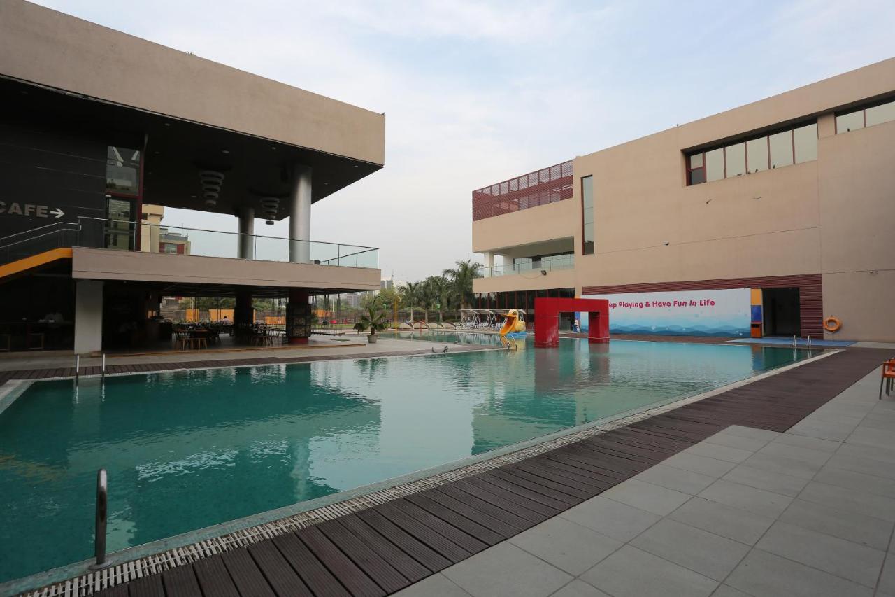 Ymca International Centre Hotel Ahmedabad Buitenkant foto