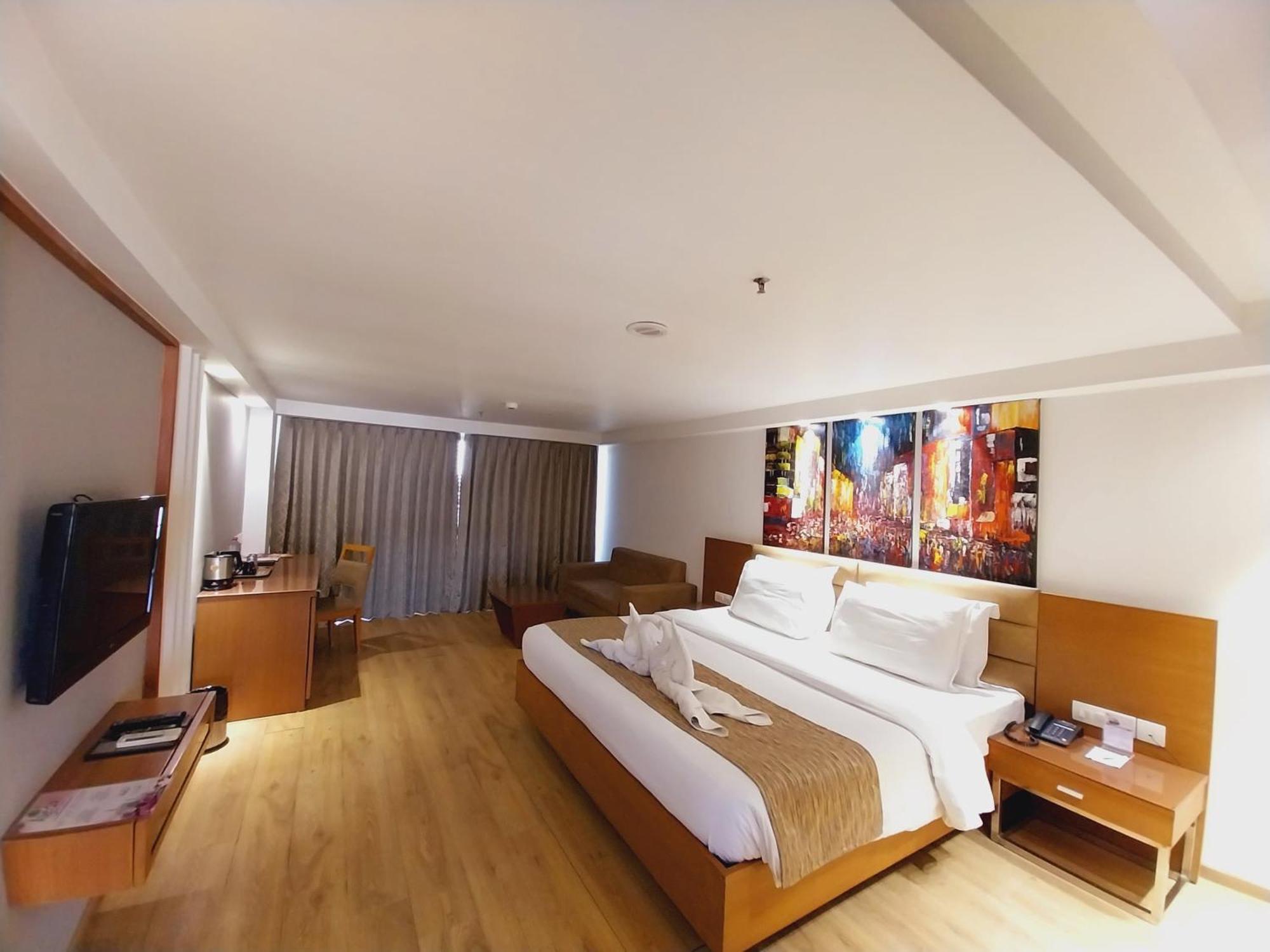 Ymca International Centre Hotel Ahmedabad Buitenkant foto